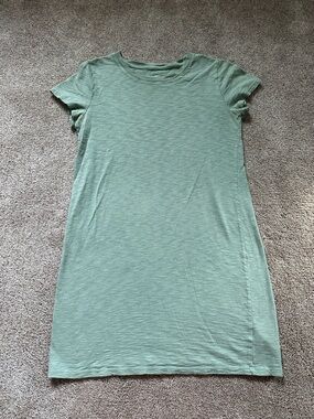 Women's Sage Green Short Sleeve Tee Dress